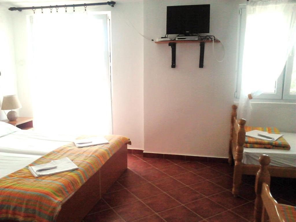 Bonaca Hotel Sutomore Room photo